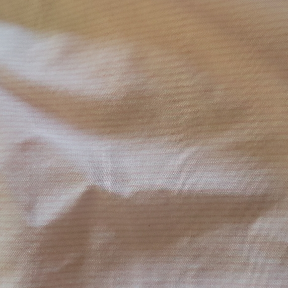 Cute button up top - Picture 3 of 6